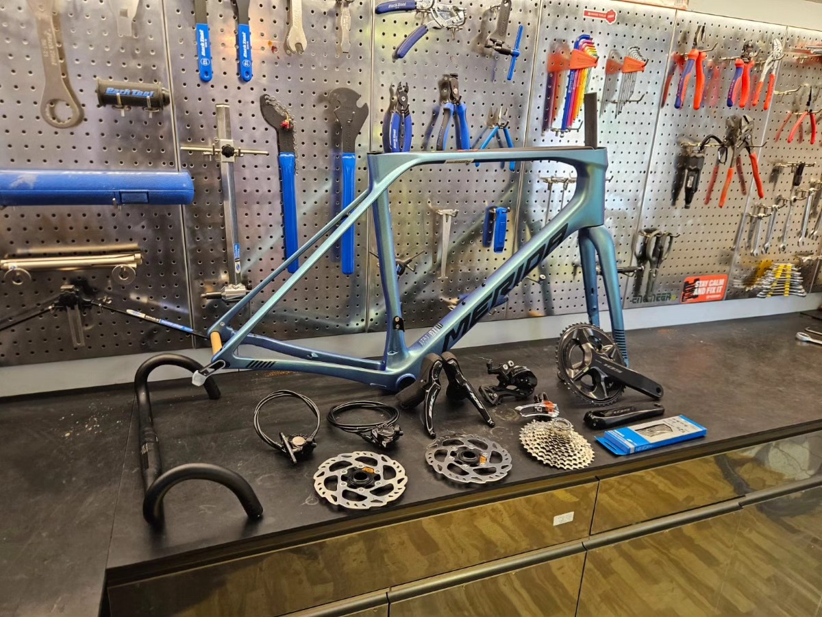 Merida Scultura 8000 — build